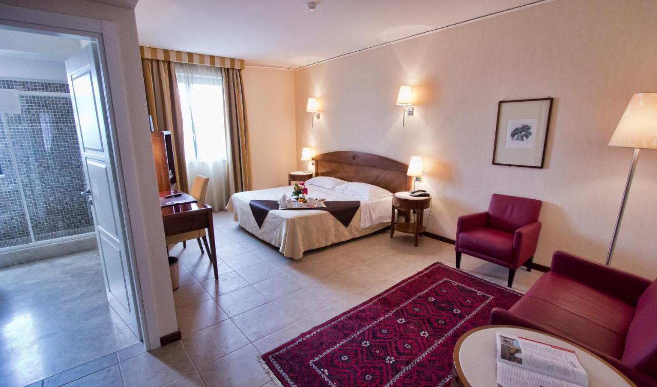 Grand Hotel Paestum Exterior photo