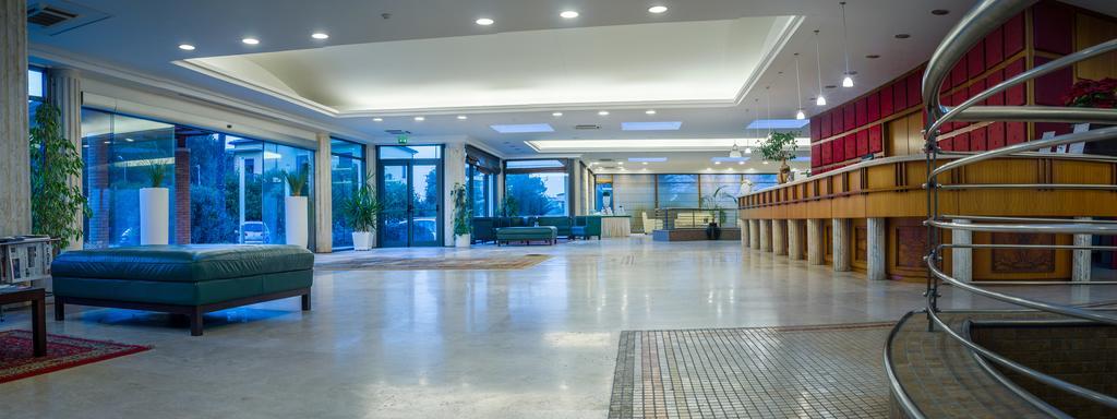 Grand Hotel Paestum Exterior photo