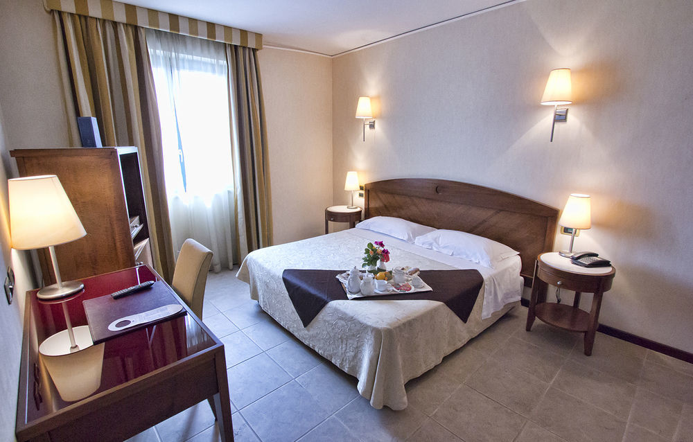 Grand Hotel Paestum Exterior photo